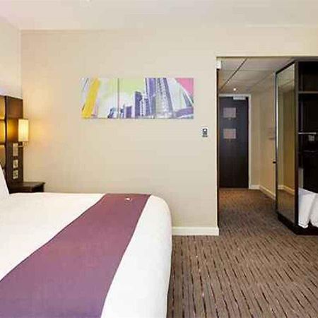 Premier Inn Premier Inn Saffron Walden Extérieur photo